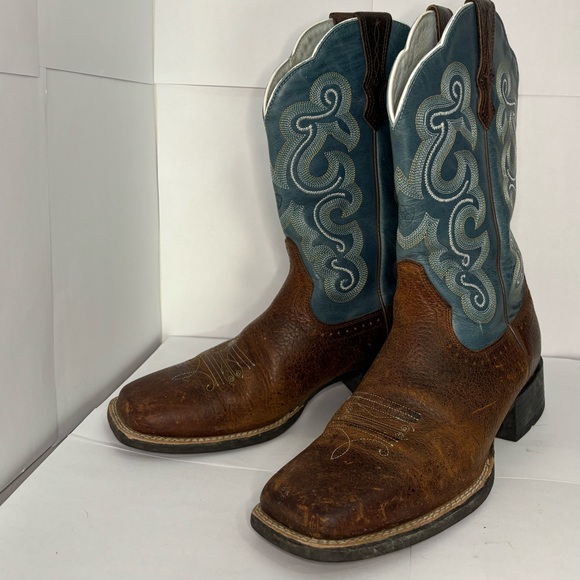 Ariat Shoes - ARIAT WOMEN'S BREAKOUT WESTERN COWGIRL BOOTS size 9